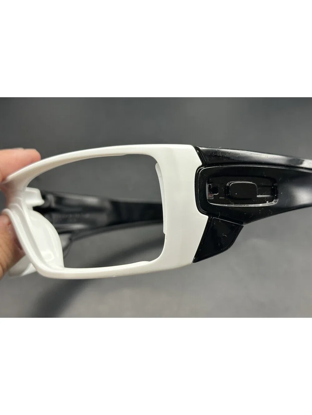 Oakley Batwolf Polished White/Black Frame